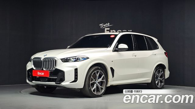 BMW X5 xDrive 40i M Sport — пробег 32 658 км — фото 1 из 5