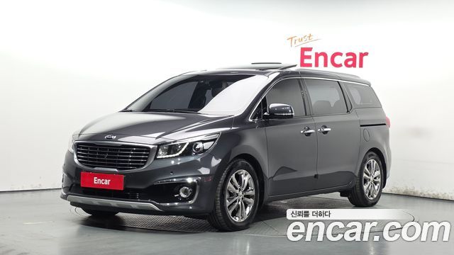 Kia Carnival 9-seater Noblesse — пробег 135 897 км — фото 1 из 5