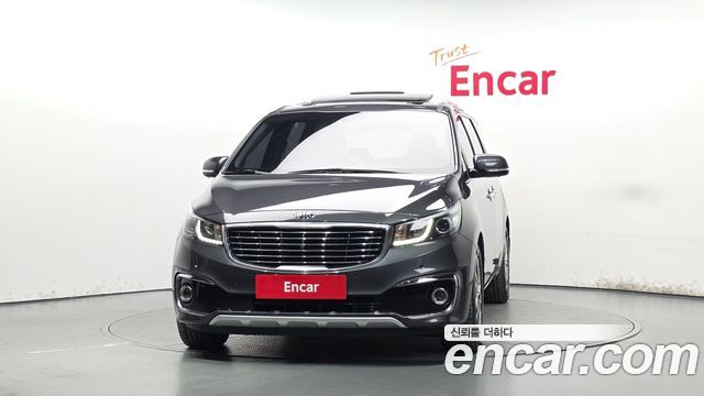 Kia Carnival 9-seater Noblesse — пробег 135 897 км — фото 3 из 5