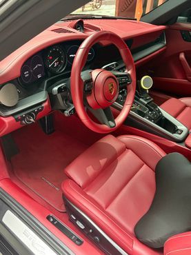 Porsche 911 Carrera — пробег 16 850 км — фото 5 из 5