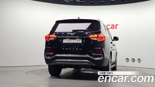 Ssangyong Rexton из Кореи Encar