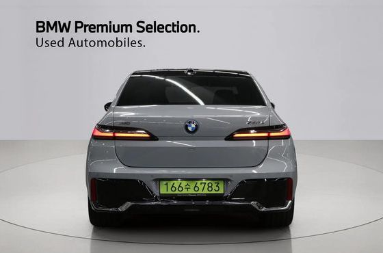 BMW 7-Series 750e xDrive M Sport — пробег 4 170 км — фото 4 из 5