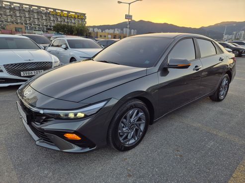 Hyundai AVANTE Modern — пробег 6 013 км — фото 2 из 5