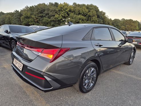 Hyundai AVANTE Modern — пробег 6 013 км — фото 4 из 5