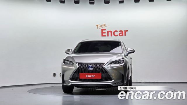 Lexus NX Supreme — пробег 120 170 км — фото 3 из 5