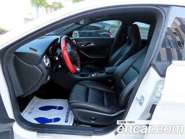 Mercedes-Benz CLA-Class CLA250 4MATIC — пробег 73 850 км — фото 5 из 5