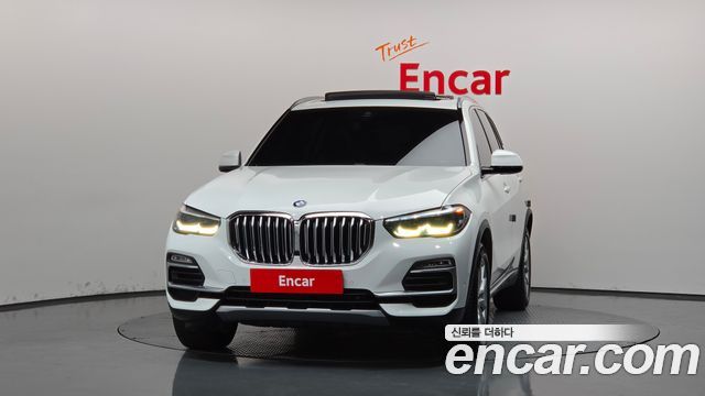 BMW X5 xDrive 40i xLine — пробег 101 257 км — фото 3 из 5