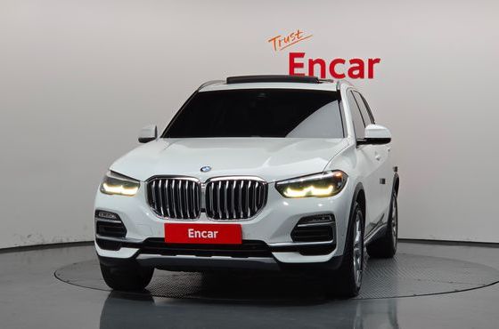 BMW X5 xDrive 40i xLine — пробег 101 257 км — фото 3 из 5