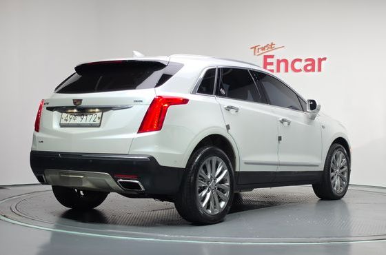 Cadillac XT5 3.6 Platinum — пробег 160 945 км — фото 2 из 5