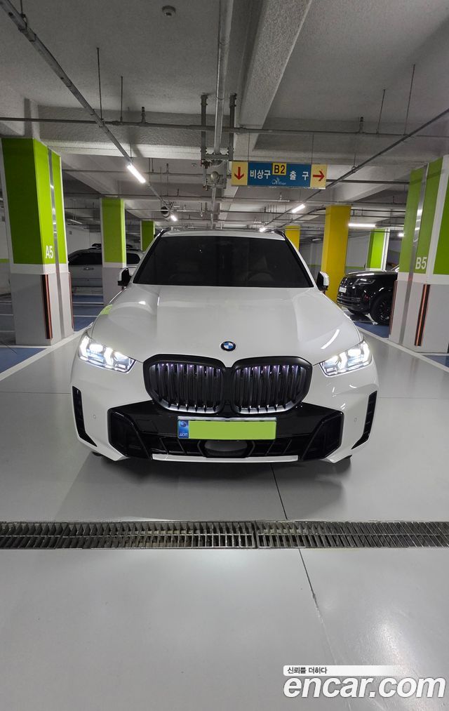 BMW X5 xDrive 40d M Sport Online Exclusive Editon — пробег 3 800 км — фото 3 из 5