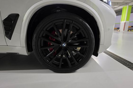 BMW X5 xDrive 40d M Sport Online Exclusive Editon — пробег 3 800 км — фото 5 из 5