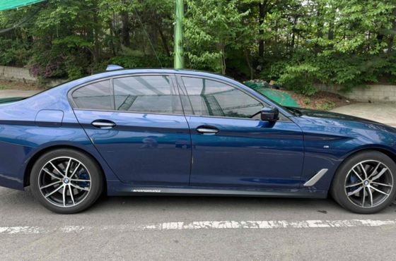 BMW 5-Series 530i M Sport Package Plus — пробег 100 000 км — фото 5 из 5
