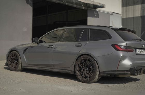 BMW M3 M3 Touring Competition M xDrive — пробег 7 800 км — фото 3 из 5