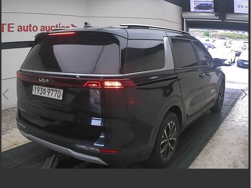 Kia Carnival Diesel 9-Seater Prestige — пробег 188 688 км — фото 2 из 5