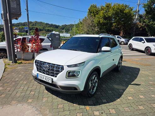 Hyundai Venue 1,6 Premium — пробег 28 105 км — фото 1 из 5