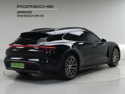 Porsche Taycan Turbo Cross Turismo — пробег 9 400 км — фото 2 из 5