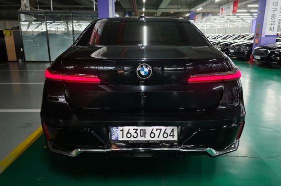 BMW 7-Series 740i sDrive M Sport — пробег 59 532 км — фото 3 из 5