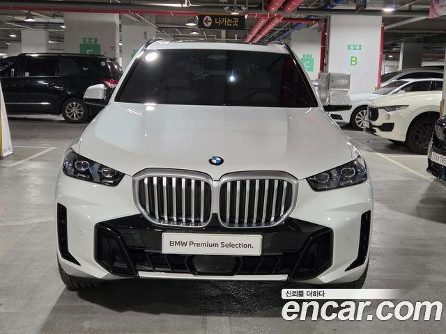 BMW X5 xDrive 40i M Sport — пробег 4 011 км — фото 3 из 5