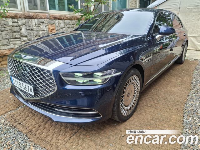 Genesis G90 5.0 AWD Limousine Prestige — пробег 82 300 км — фото 2 из 5