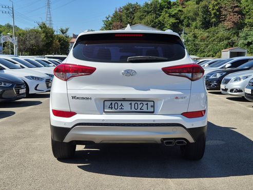 Hyundai Tucson Diesel 2.0 2WD Modern — пробег 186 777 км — фото 5 из 5