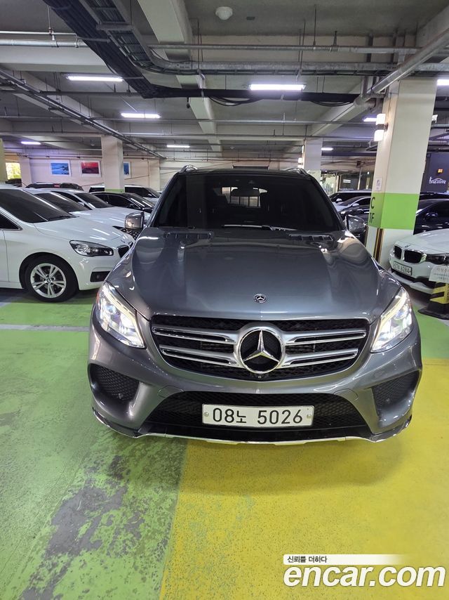 Mercedes-Benz GLE-Class GLE350 d 4MATIC Premium — пробег 185 854 км — фото 3 из 5