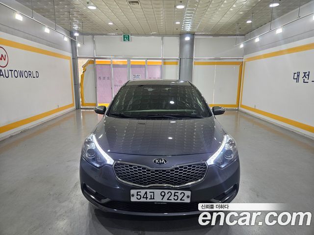 Kia K3 Luxury — пробег 99 190 км — фото 1 из 5