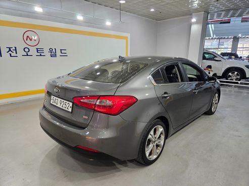 Kia K3 Luxury — пробег 99 190 км — фото 5 из 5