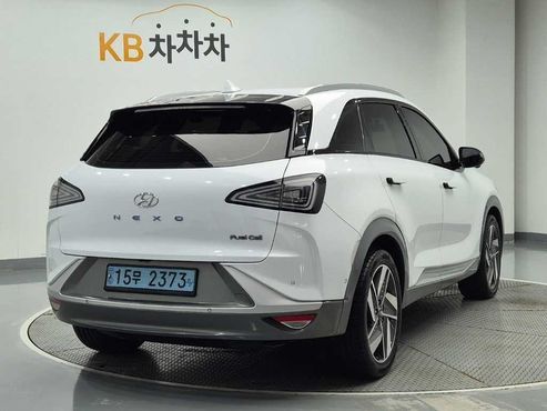 Hyundai Nexo Premium — пробег 104 100 км — фото 2 из 5