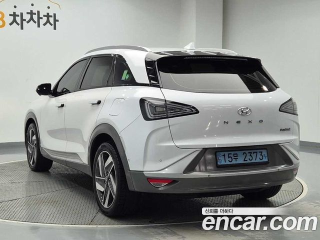 Hyundai Nexo Premium — пробег 104 100 км — фото 4 из 5