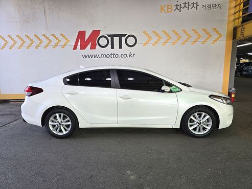 Kia K3 Trendy — пробег 66 000 км — фото 4 из 5