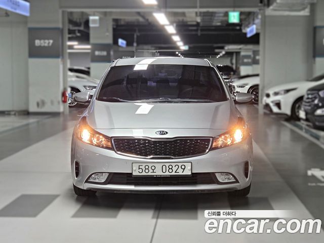 Kia K3 из Кореи Encar