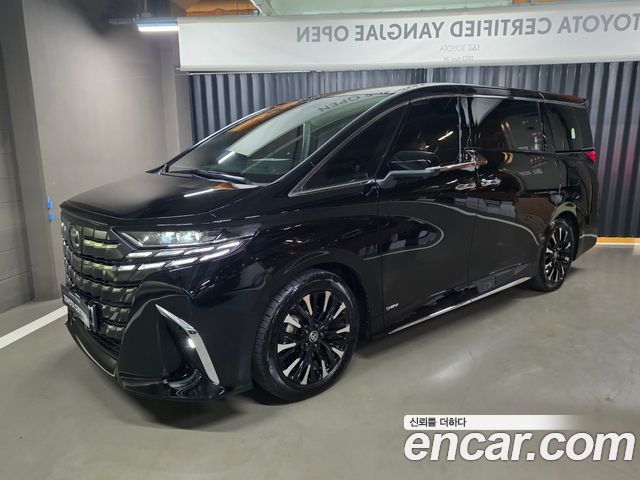 Toyota Alphard 2.5 HEV Executive AWD — пробег 4 410 км — фото 1 из 5
