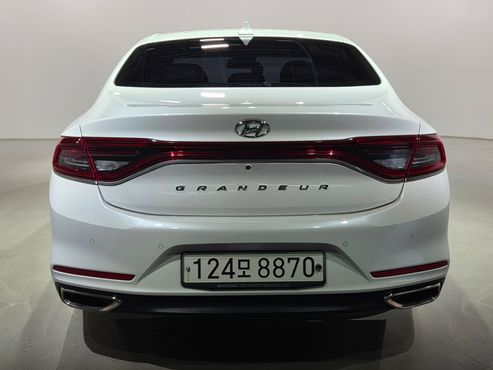 Hyundai Grandeur 2.4 Premium — пробег 61 457 км — фото 5 из 5