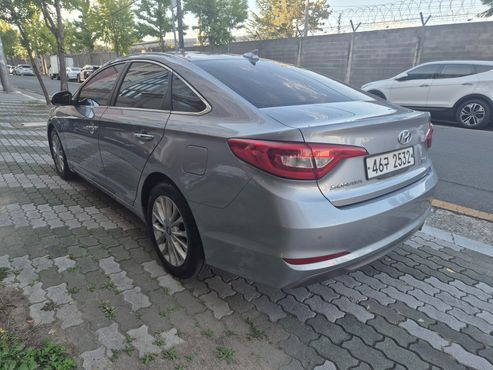 Hyundai Sonata 2.0 Smart — пробег 136 196 км — фото 4 из 5