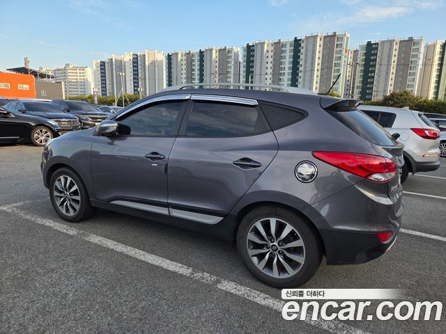 Hyundai Tucson Gasoline 2WD LX20 Premier — пробег 73 814 км — фото 5 из 5