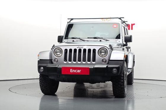 Jeep Wrangler 2.8 Diesel Sahara 4Door — пробег 93 626 км — фото 3 из 5