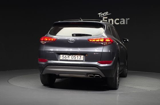 Hyundai Tucson Diesel 2.0 2WD Modern — пробег 258 329 км — фото 4 из 5