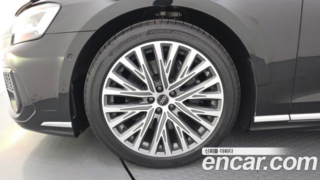 Audi A8 из Кореи Encar