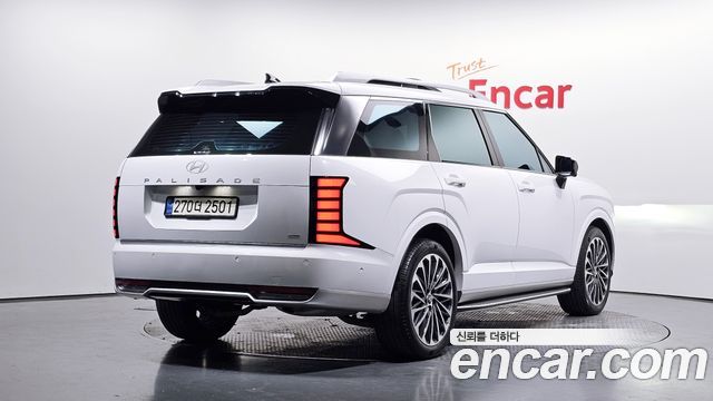 Hyundai Palisade HEV 2.5T 4WD 7-Seater Calligraphy — пробег 50 423 км — фото 2 из 5