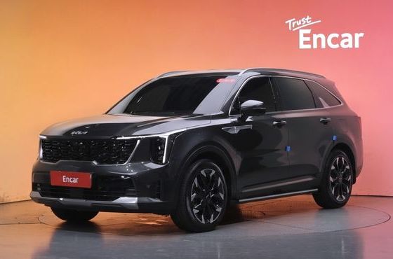 Kia Sorento Gasoline 2.5T 2WD Signature — пробег 5 035 км — фото 1 из 5