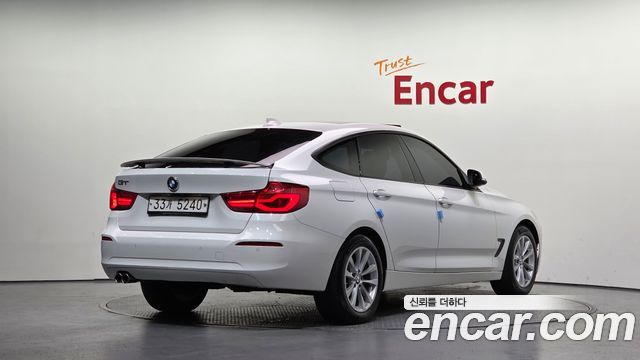BMW Gran Turismo GT 320d — пробег 100 977 км — фото 2 из 5