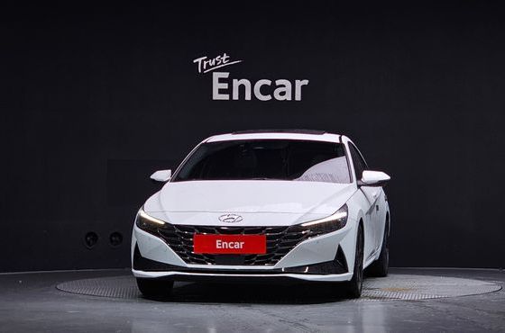 Hyundai AVANTE Inspiration — пробег 73 043 км — фото 3 из 5