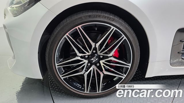 Kia Stinger из Кореи Encar