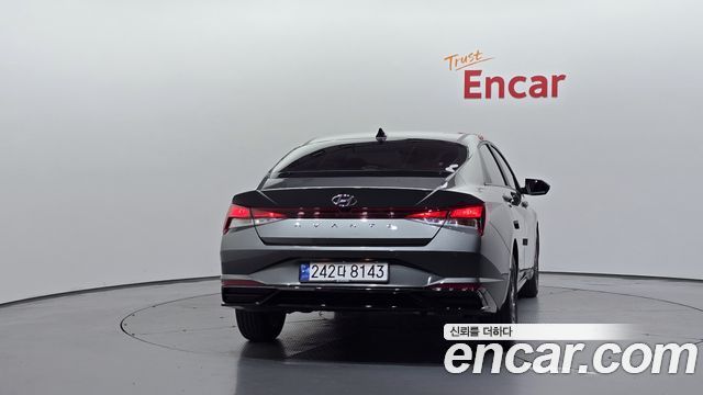Hyundai AVANTE 1.6 Modern — пробег 18 900 км — фото 4 из 5