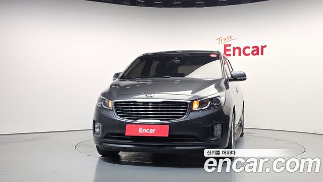Kia Carnival 11-seater Luxury — пробег 56 249 км — фото 3 из 5