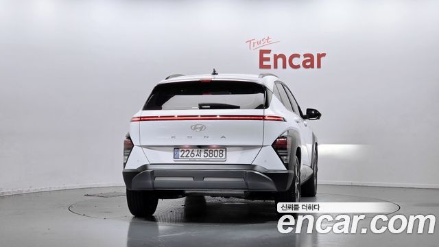 Hyundai Kona из Кореи Encar