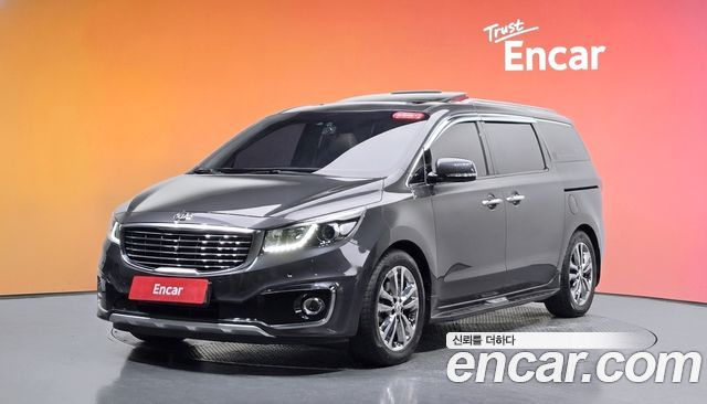 Kia Carnival Gasoline 9-seater Noblesse — пробег 108 168 км — фото 1 из 5