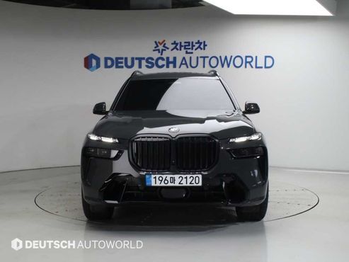 BMW X7 xDrive 40d M Sport 7 STR — пробег 5 009 км — фото 3 из 5