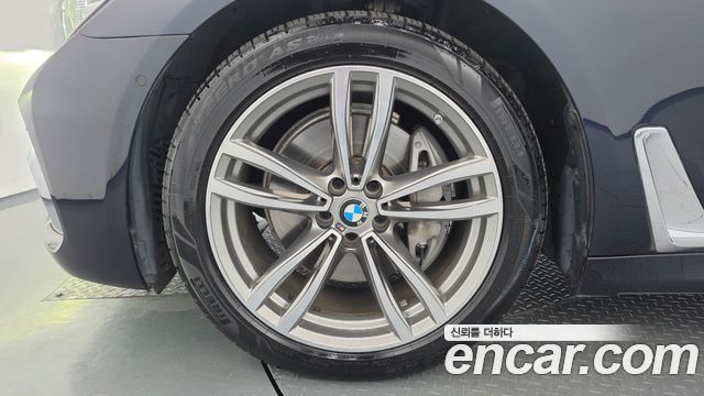 BMW 7-Series 740Li xDrive M Sport Package — пробег 145 339 км — фото 5 из 5