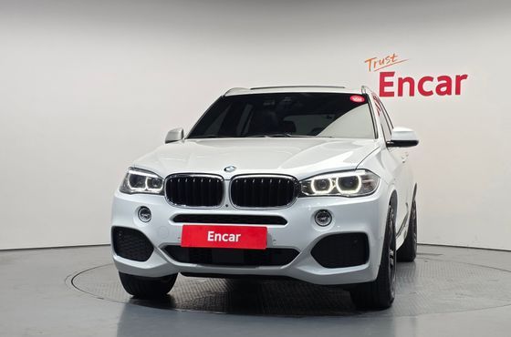 BMW X5 xDrive 30d M Sport package — пробег 122 027 км — фото 3 из 5